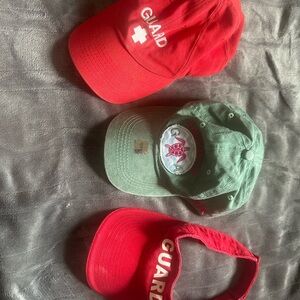 Red and Green Baseball Caps / visor